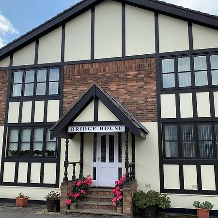 A Charming, Spacious 2 Bedroom Apartment In Lytham Lytham St Annes Dış mekan fotoğraf
